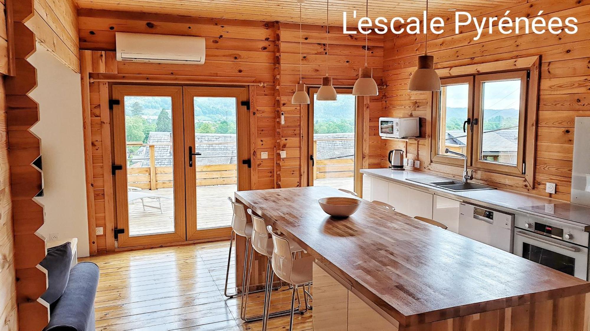 Le Chalet jacuzzi et Détente 4 Étoiles Bagnères-de-Bigorre Exterior foto